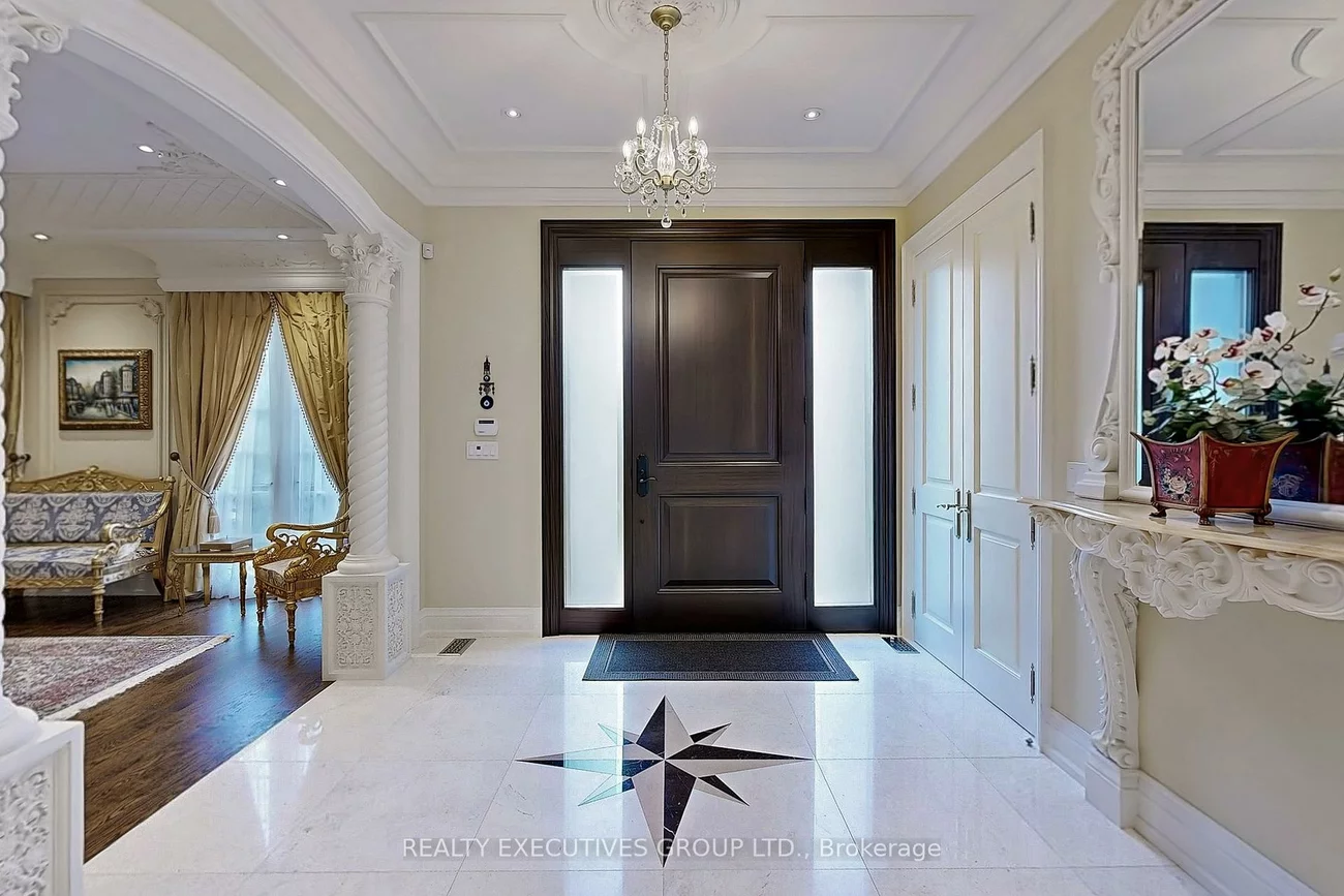 169, Bay Thorn, Royal Orchard, Markham