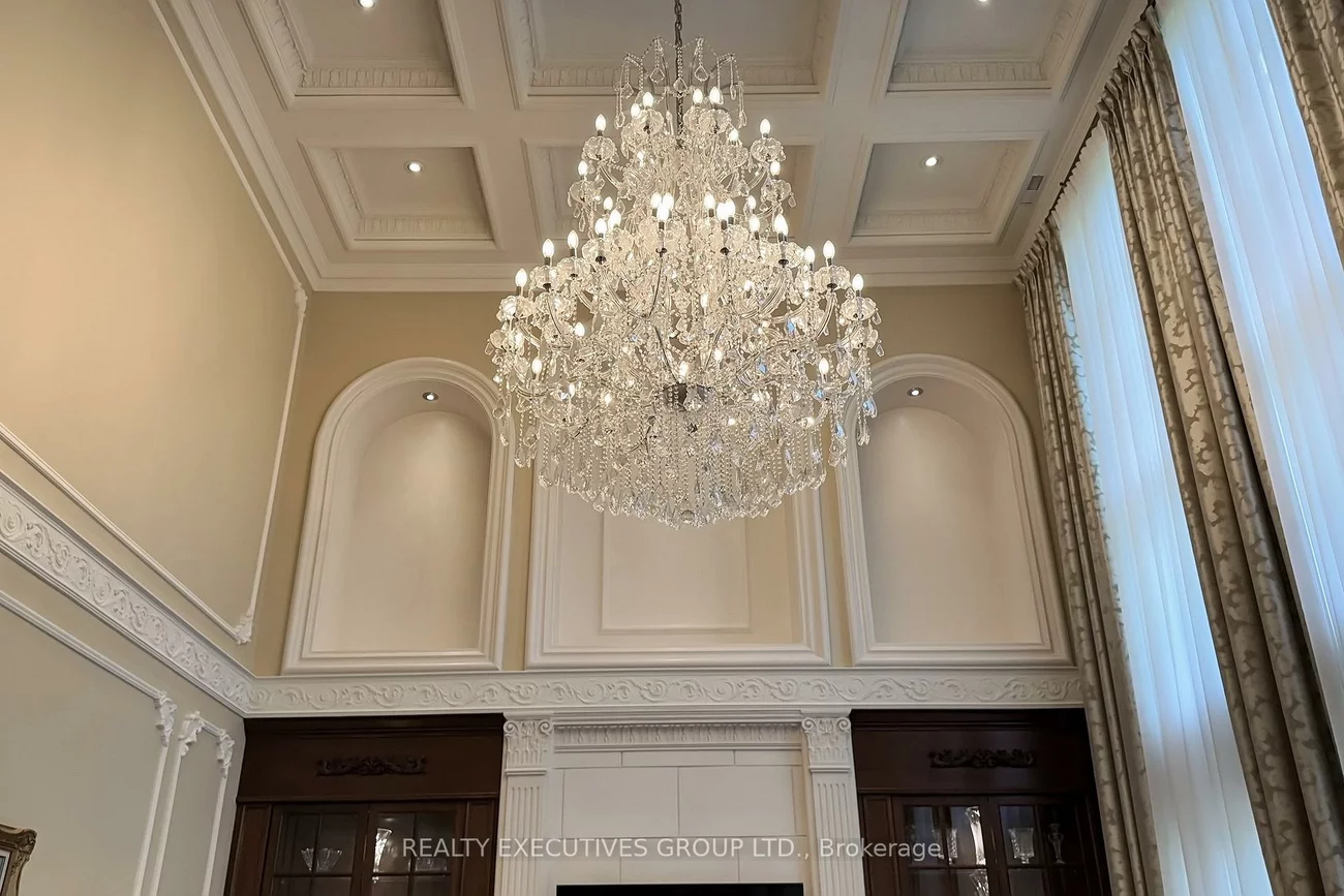 169, Bay Thorn, Royal Orchard, Markham