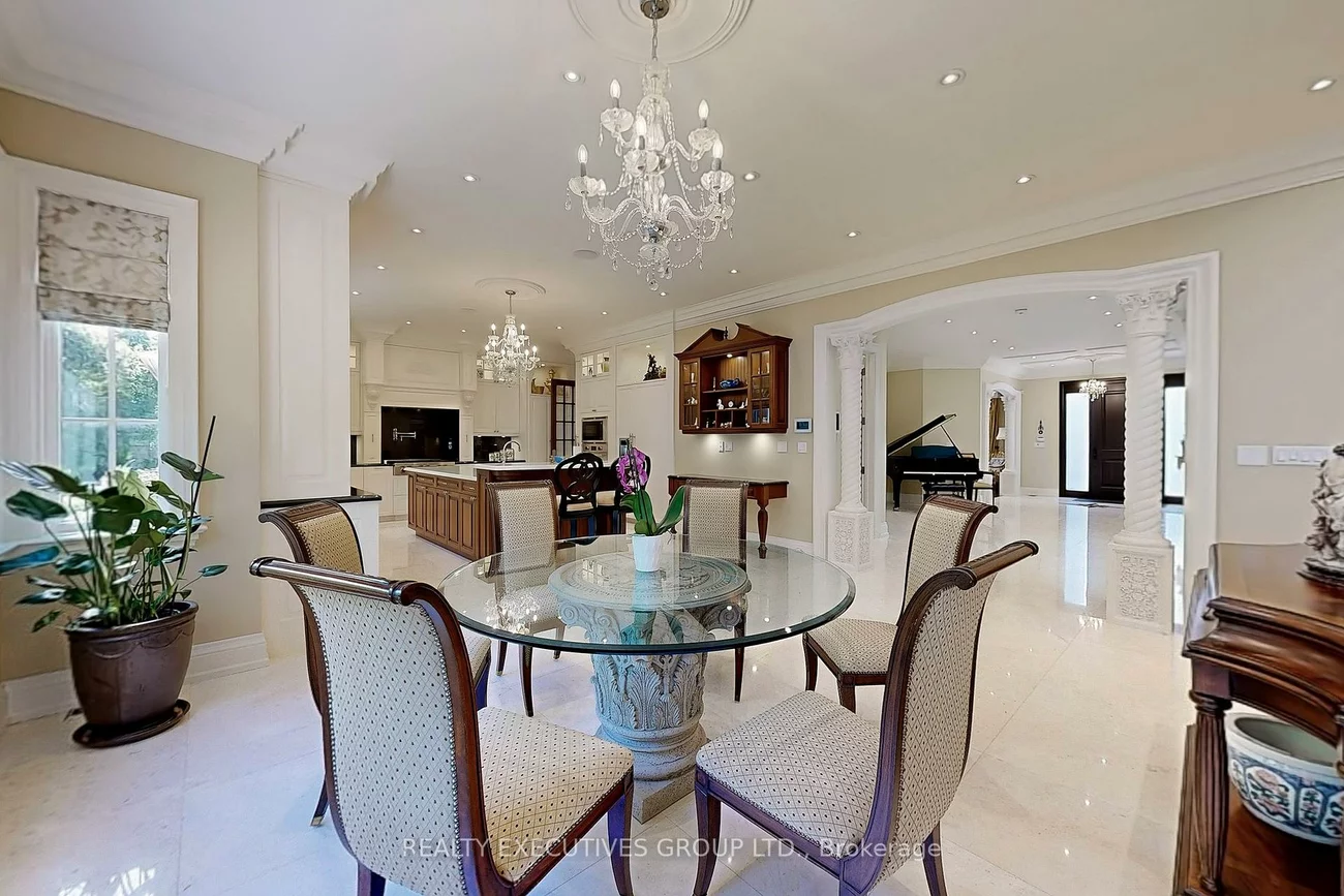 169, Bay Thorn, Royal Orchard, Markham