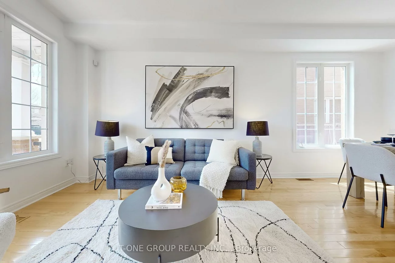 28, Misty, Greensborough, Markham