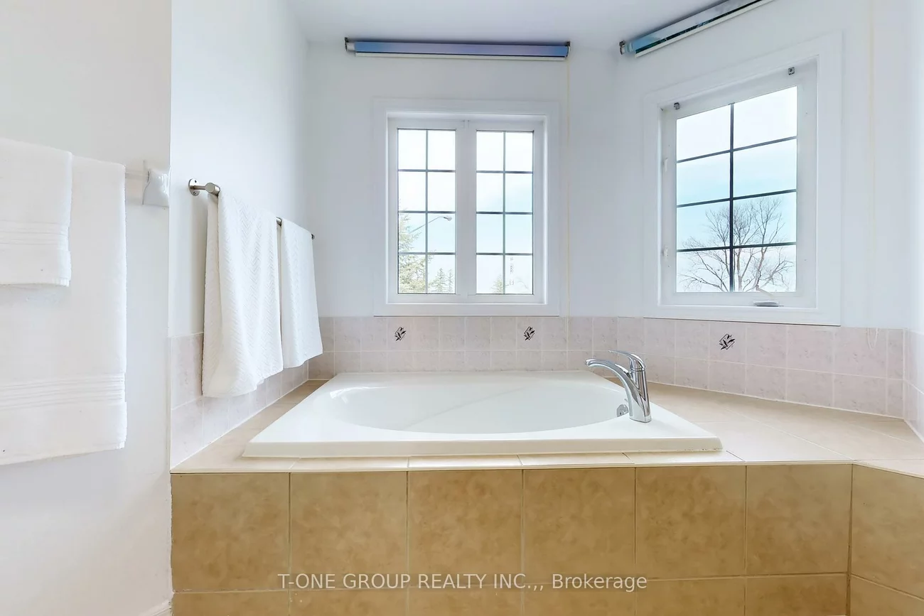 28, Misty, Greensborough, Markham