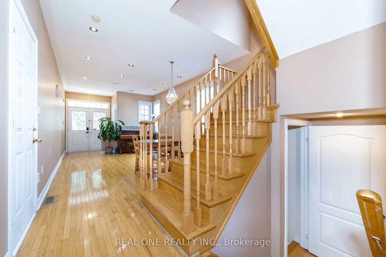 40, Saffron, Greensborough, Markham