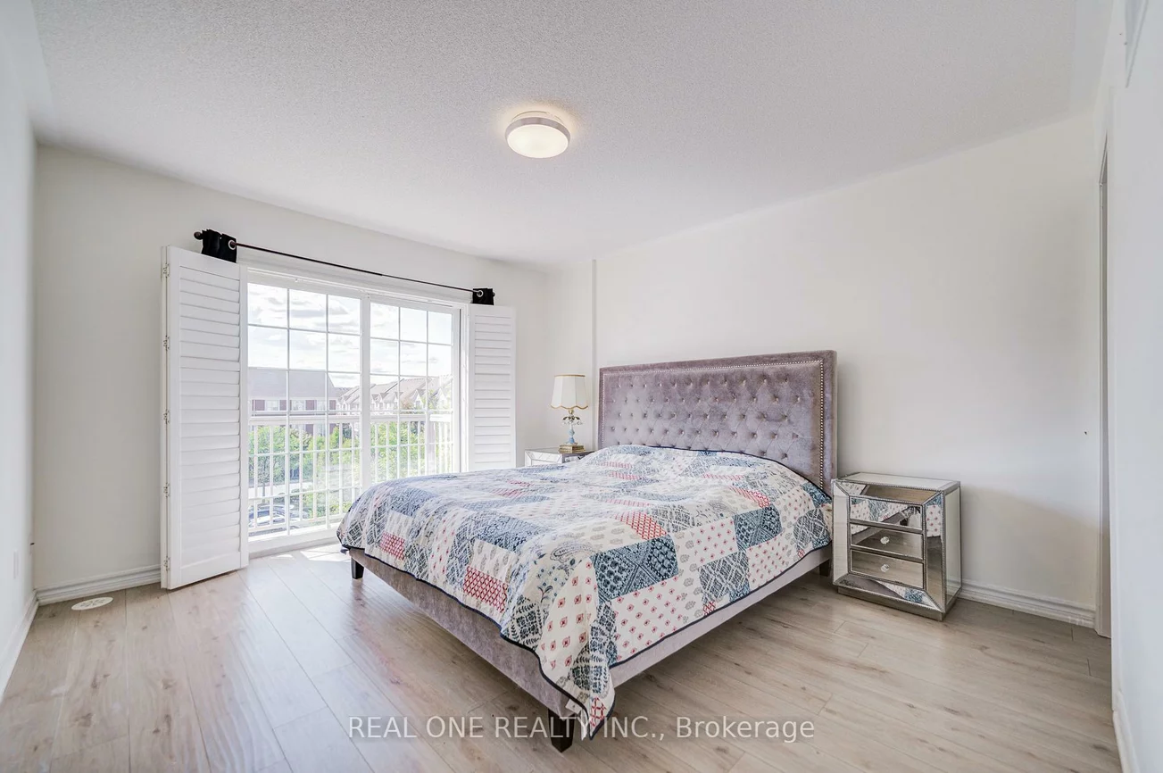 9, Ruskov, Cathedraltown, Markham