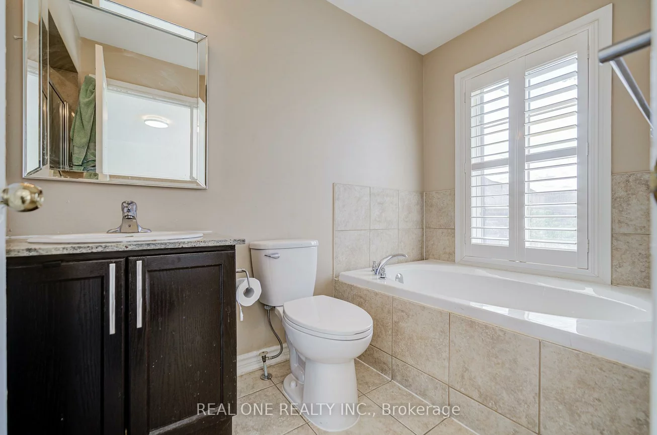 9, Ruskov, Cathedraltown, Markham