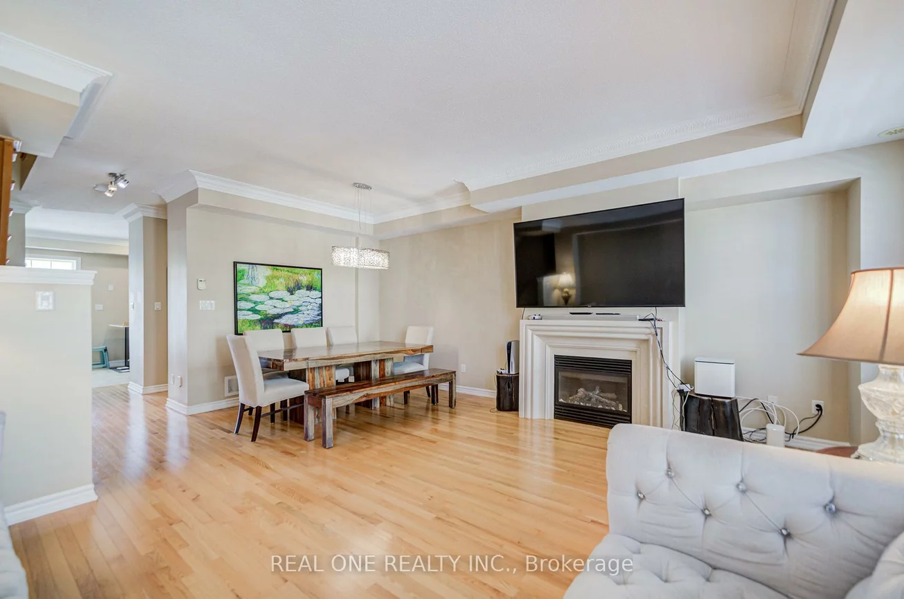 9, Ruskov, Cathedraltown, Markham