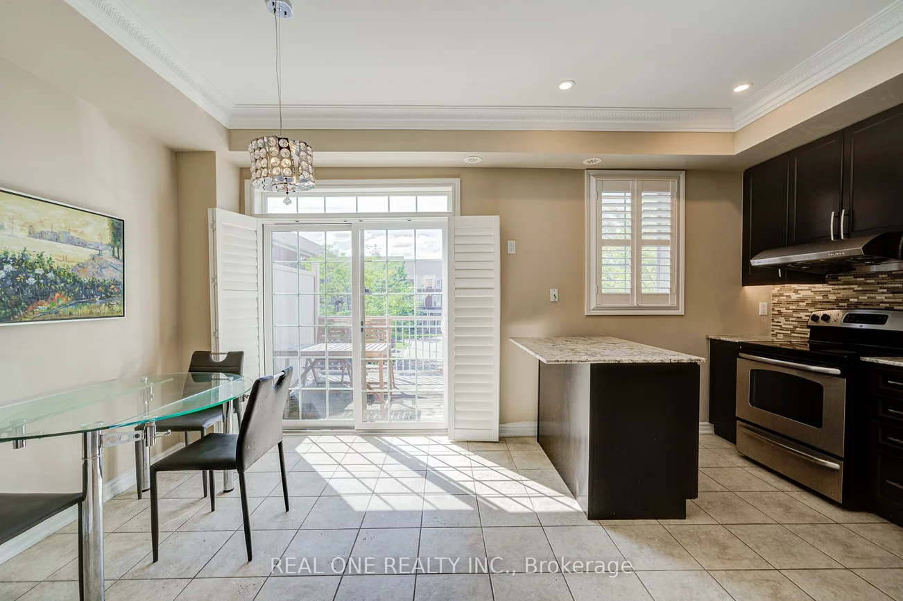 9, Ruskov, Cathedraltown, Markham