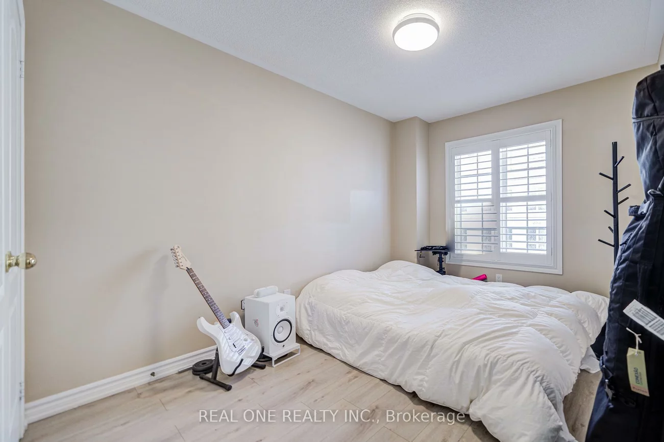 9, Ruskov, Cathedraltown, Markham