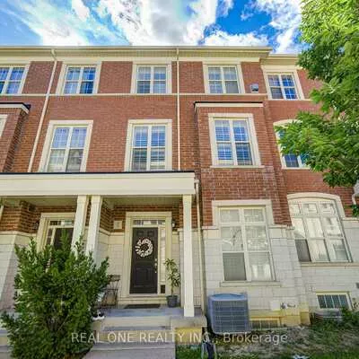 9, Ruskov, Cathedraltown, Markham