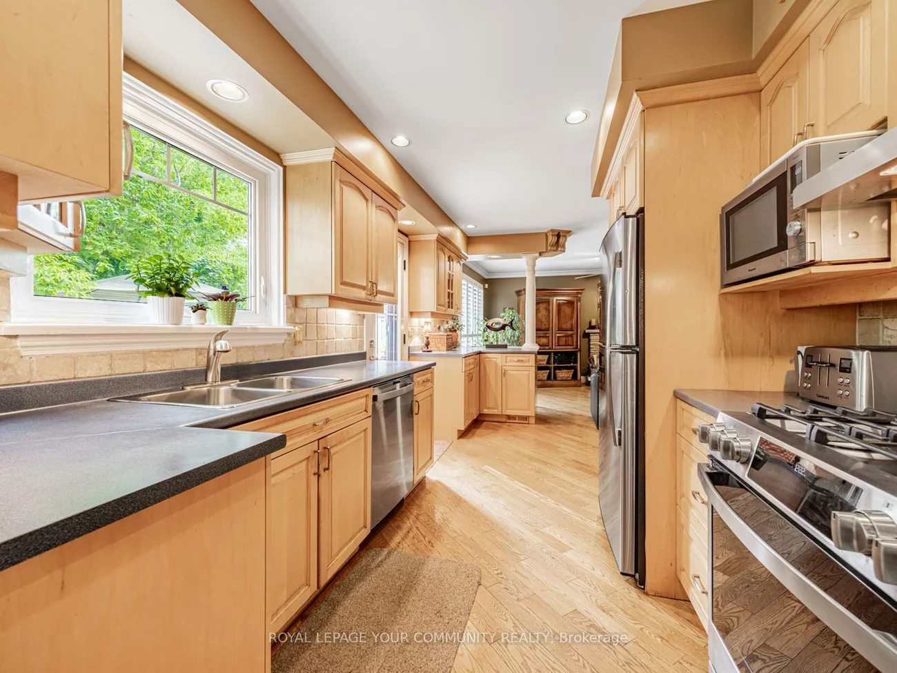 10, Banquo, Royal Orchard, Markham