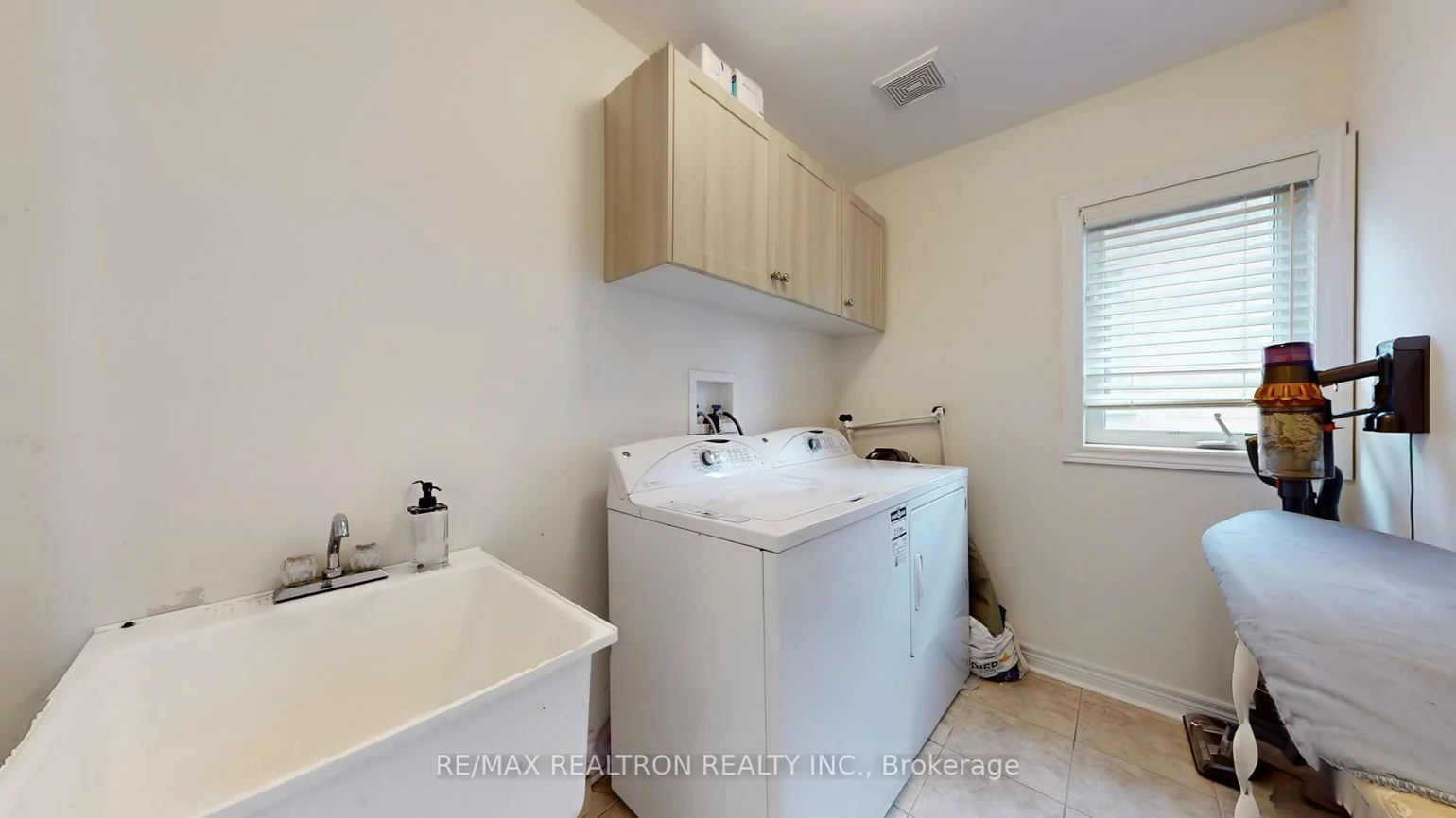 94, Henry Bauer, Berczy, Markham