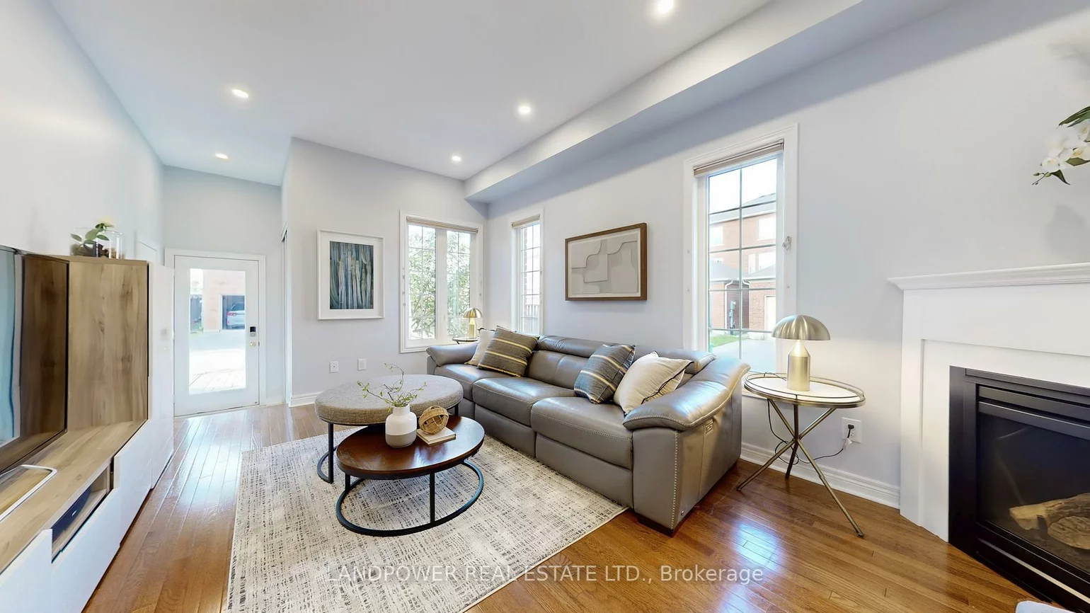 6, Pyneside, Cornell, Markham