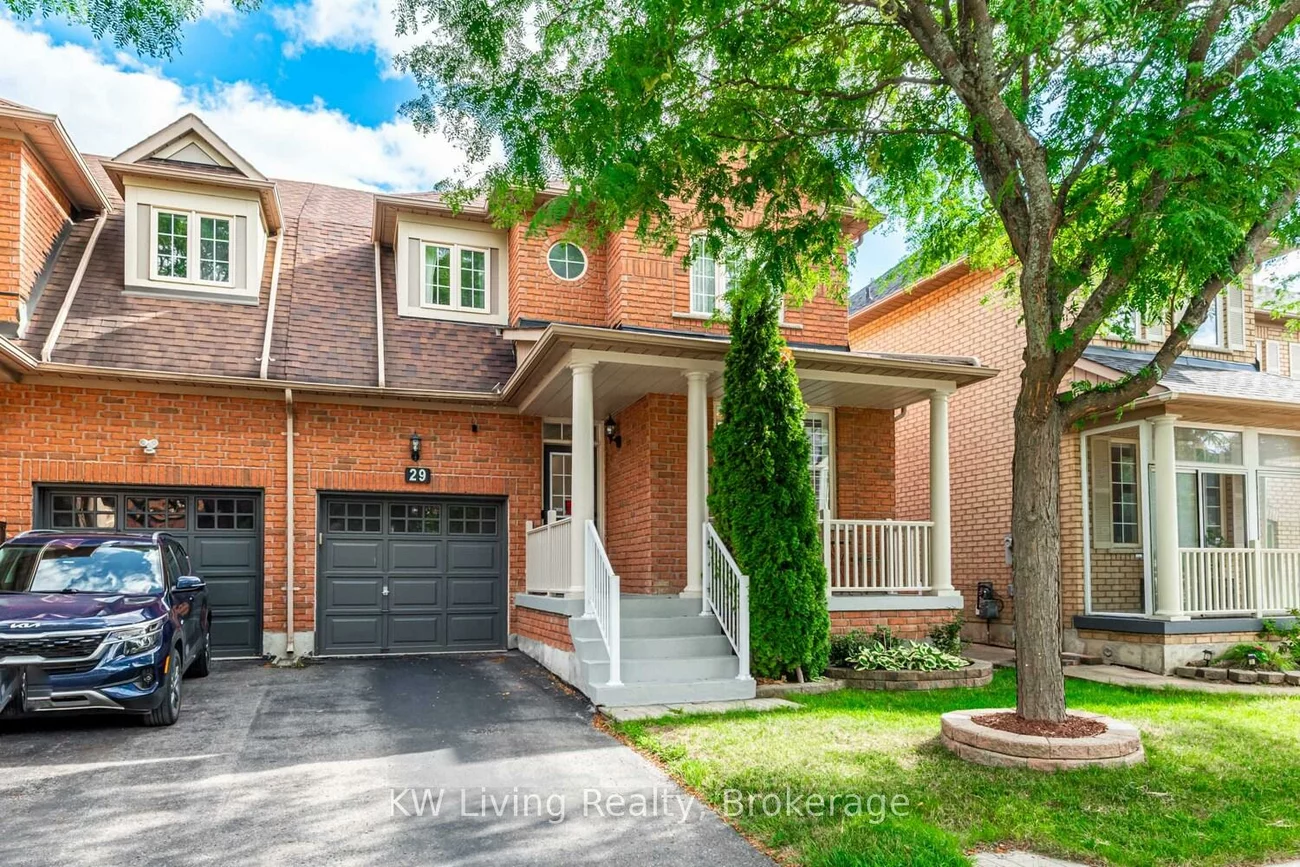 29, Lakespring, Cachet, Markham