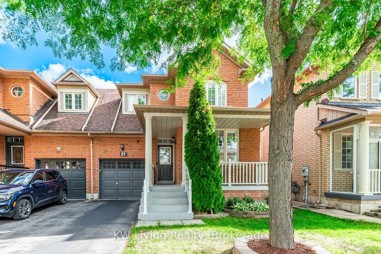 29, Lakespring, Cachet, Markham