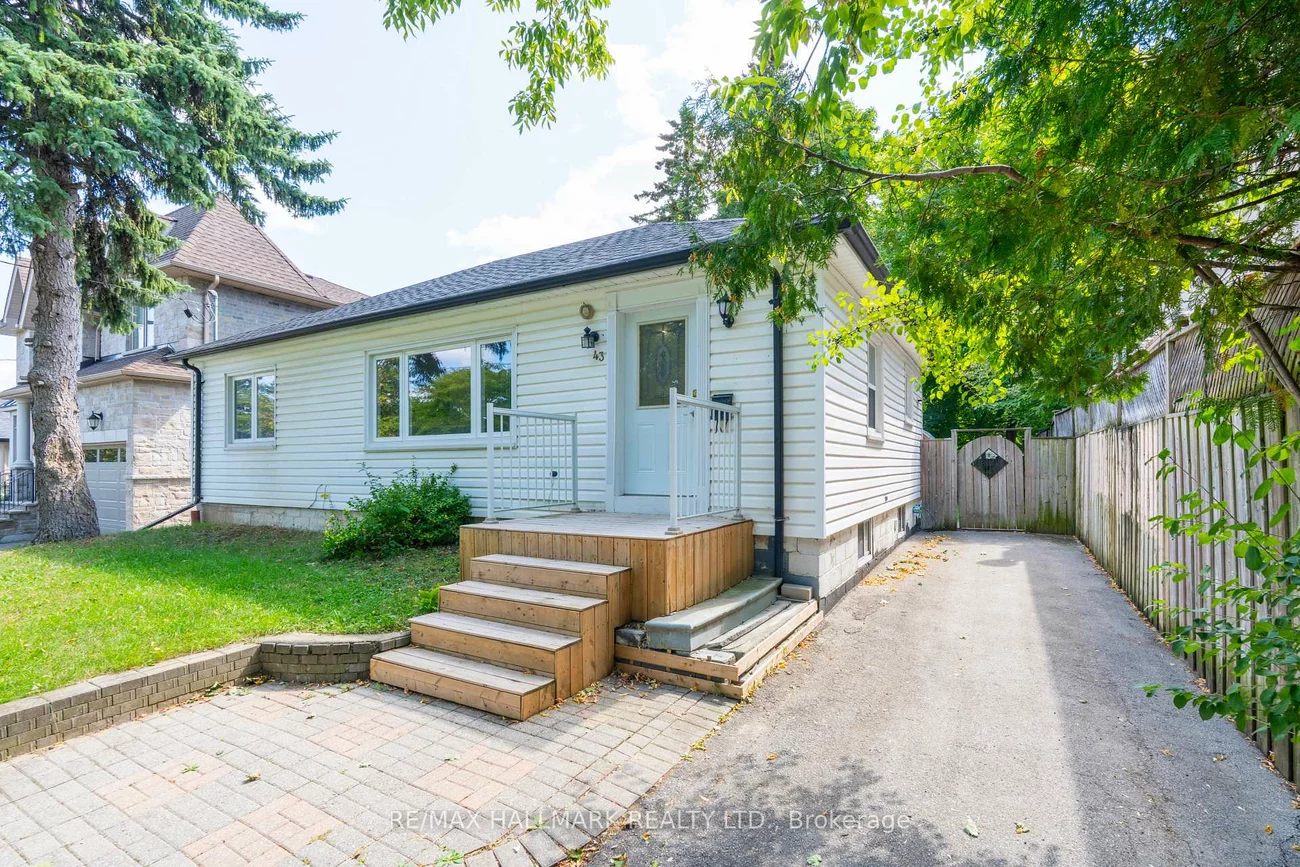 43, Meadowview, Grandview, Markham
