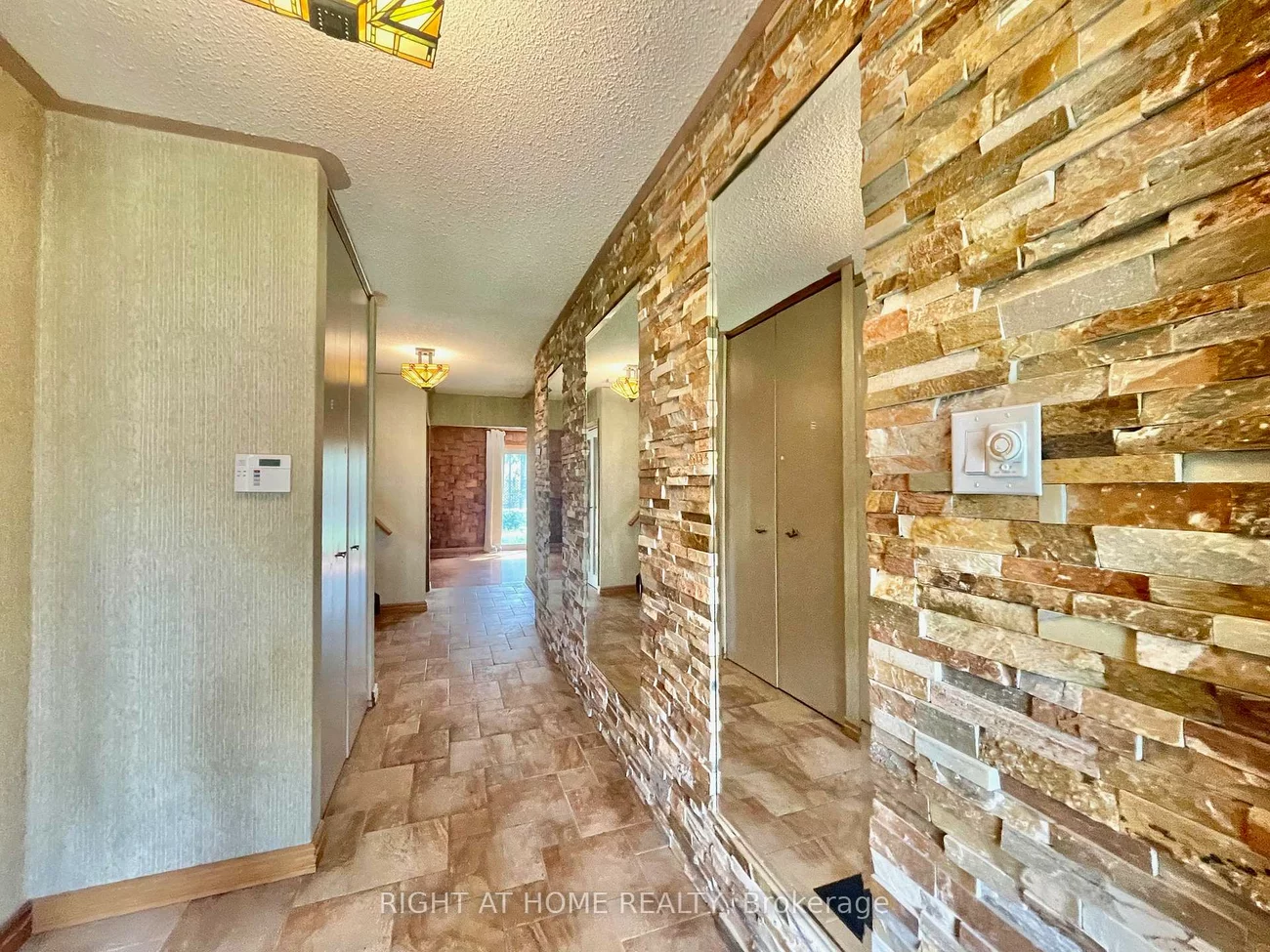 23, Pomander, Unionville, Markham