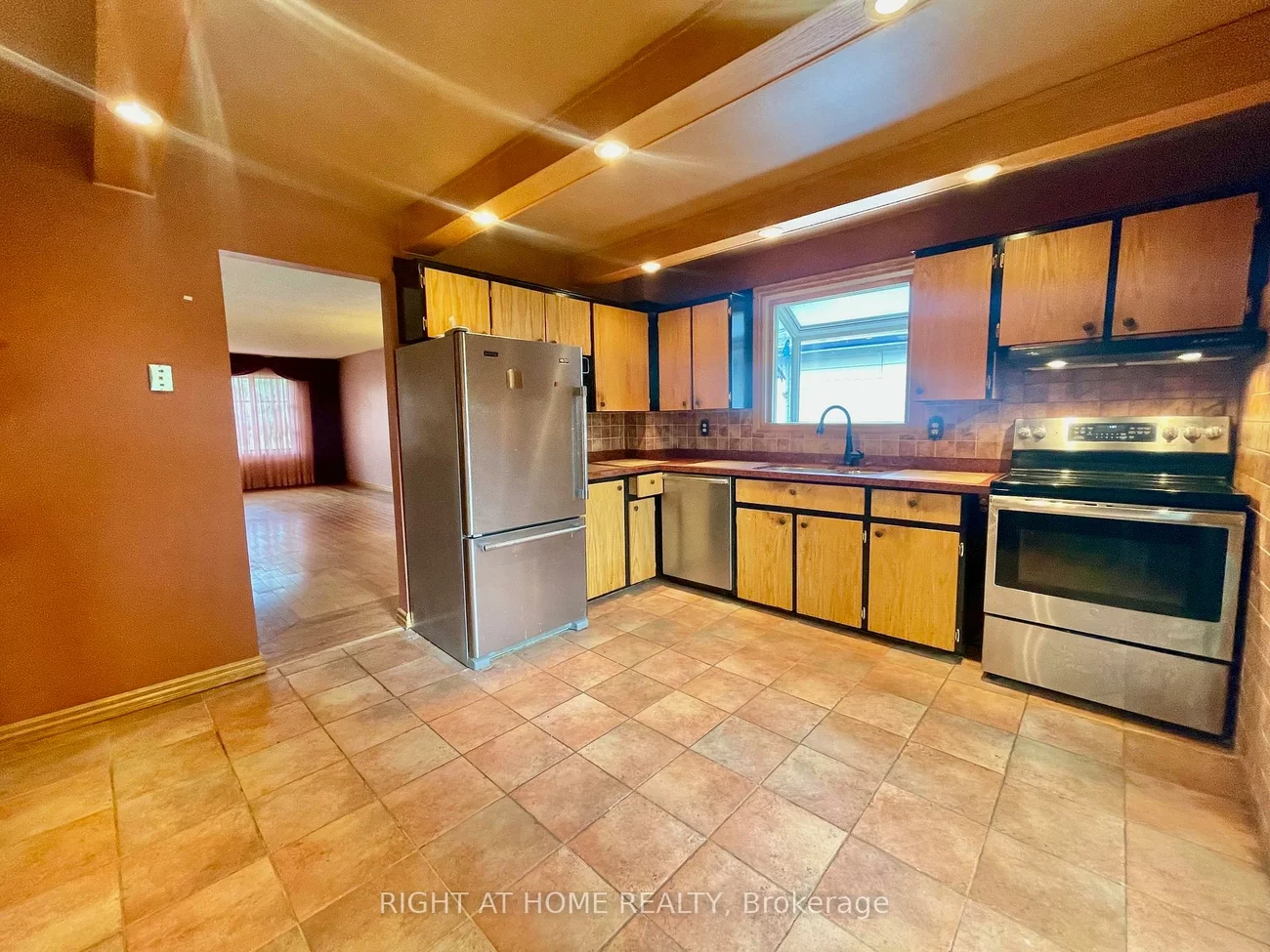 23, Pomander, Unionville, Markham