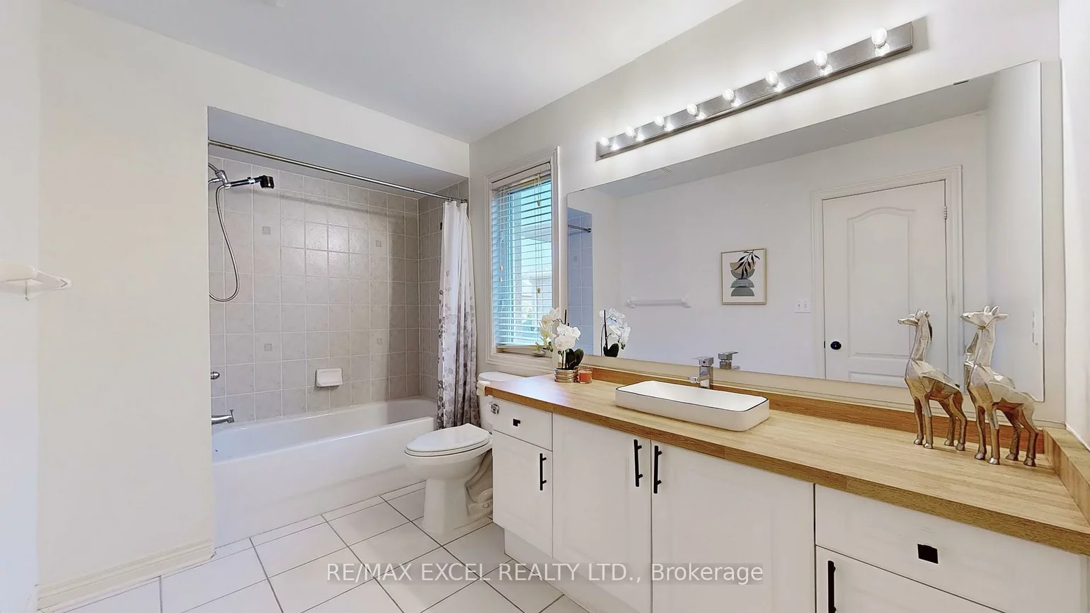 809, Cornell Rouge, Cornell, Markham