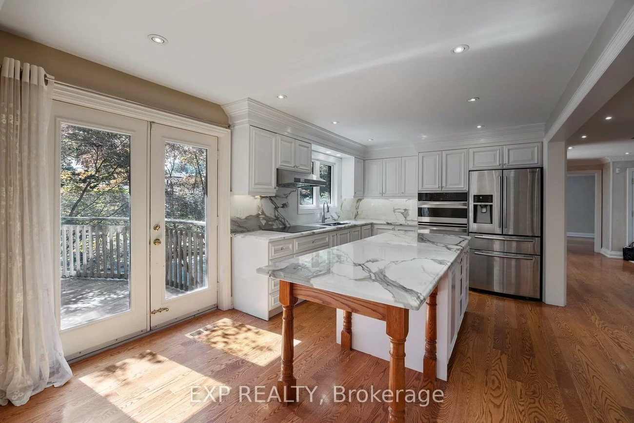 70, Hemingway, Unionville, Markham