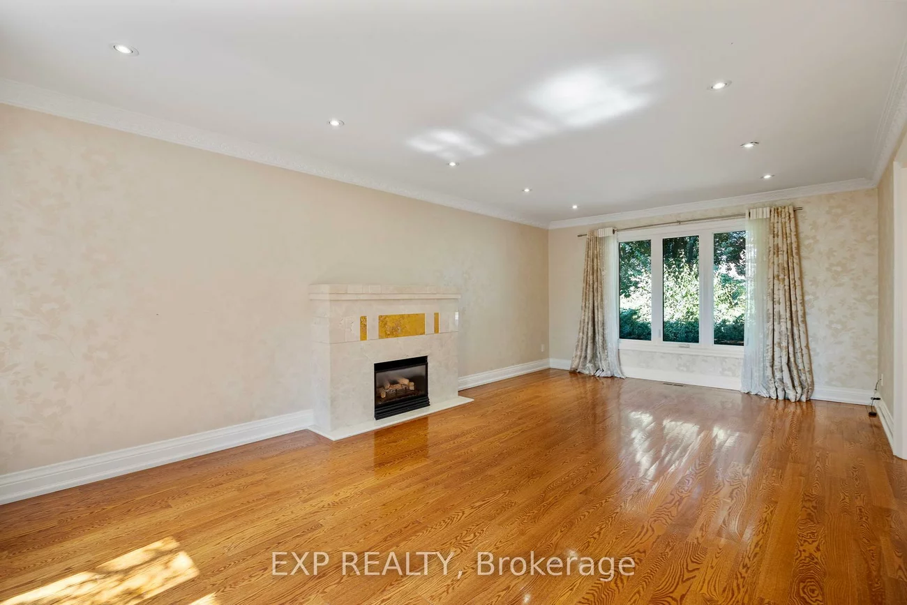 70, Hemingway, Unionville, Markham