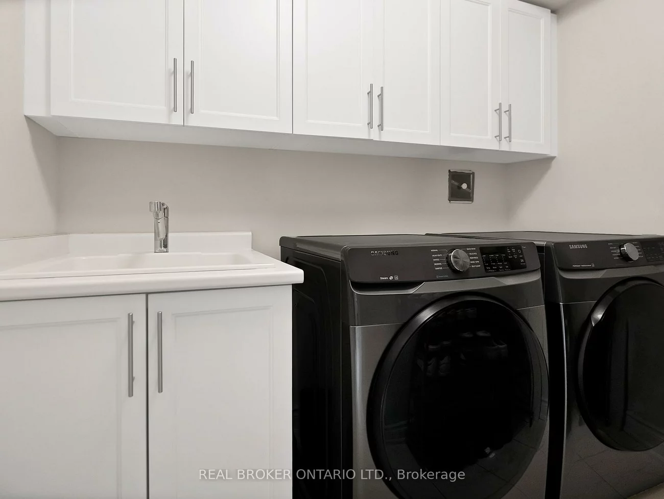 30, Island Green, Angus Glen, Markham