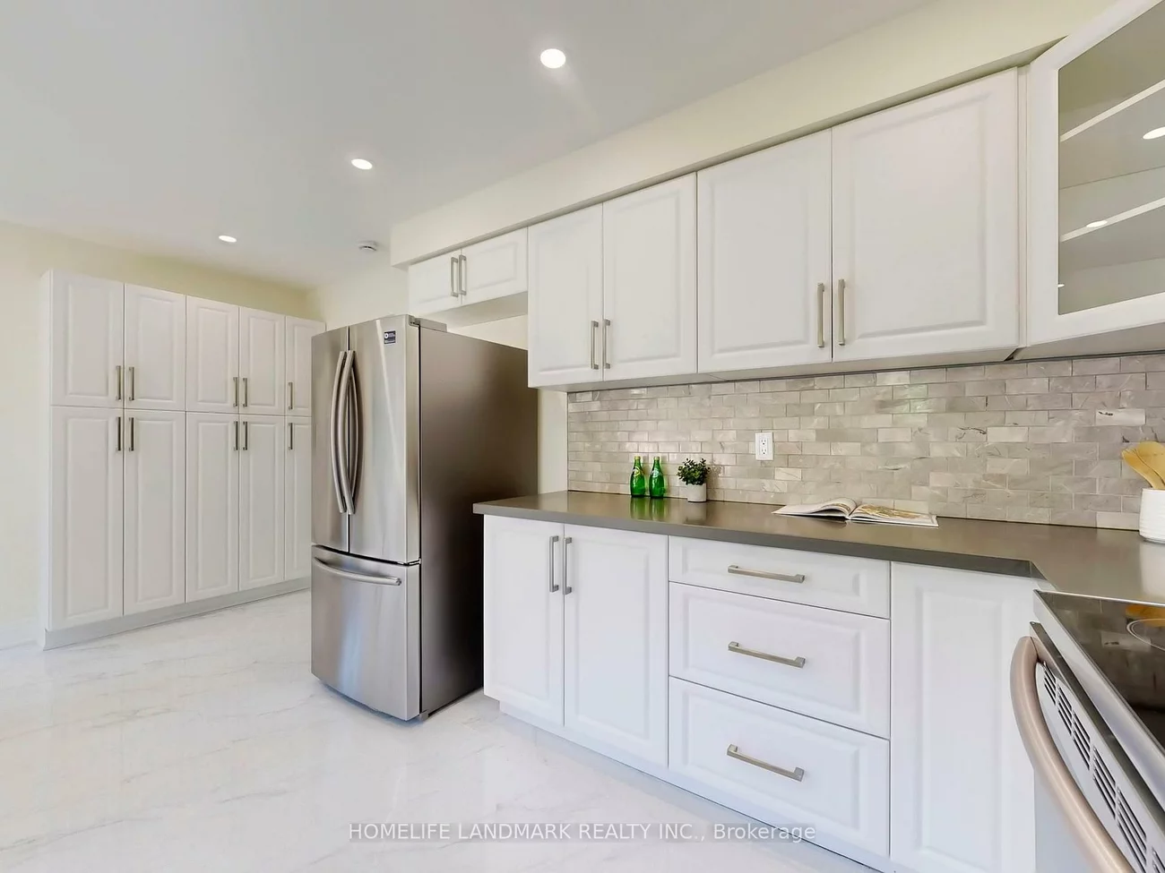 27, Penny, Markham Village, Markham