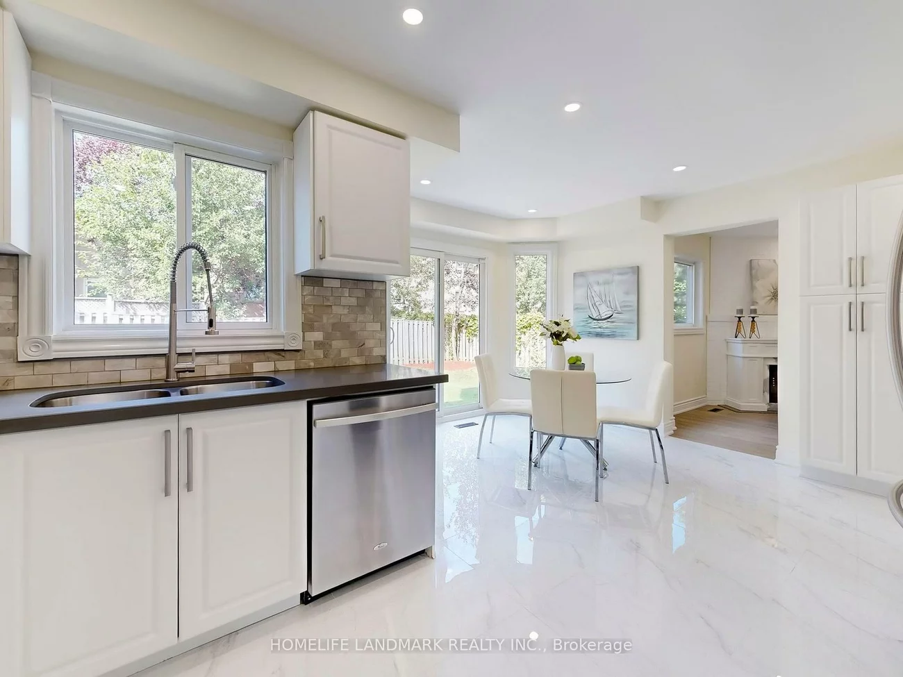 27, Penny, Markham Village, Markham