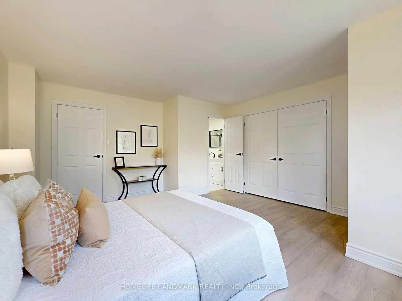 27, Penny, Markham Village, Markham