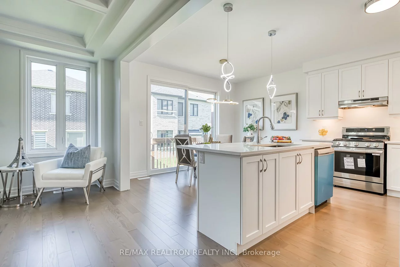 63, Greenridge, Victoria Square, Markham