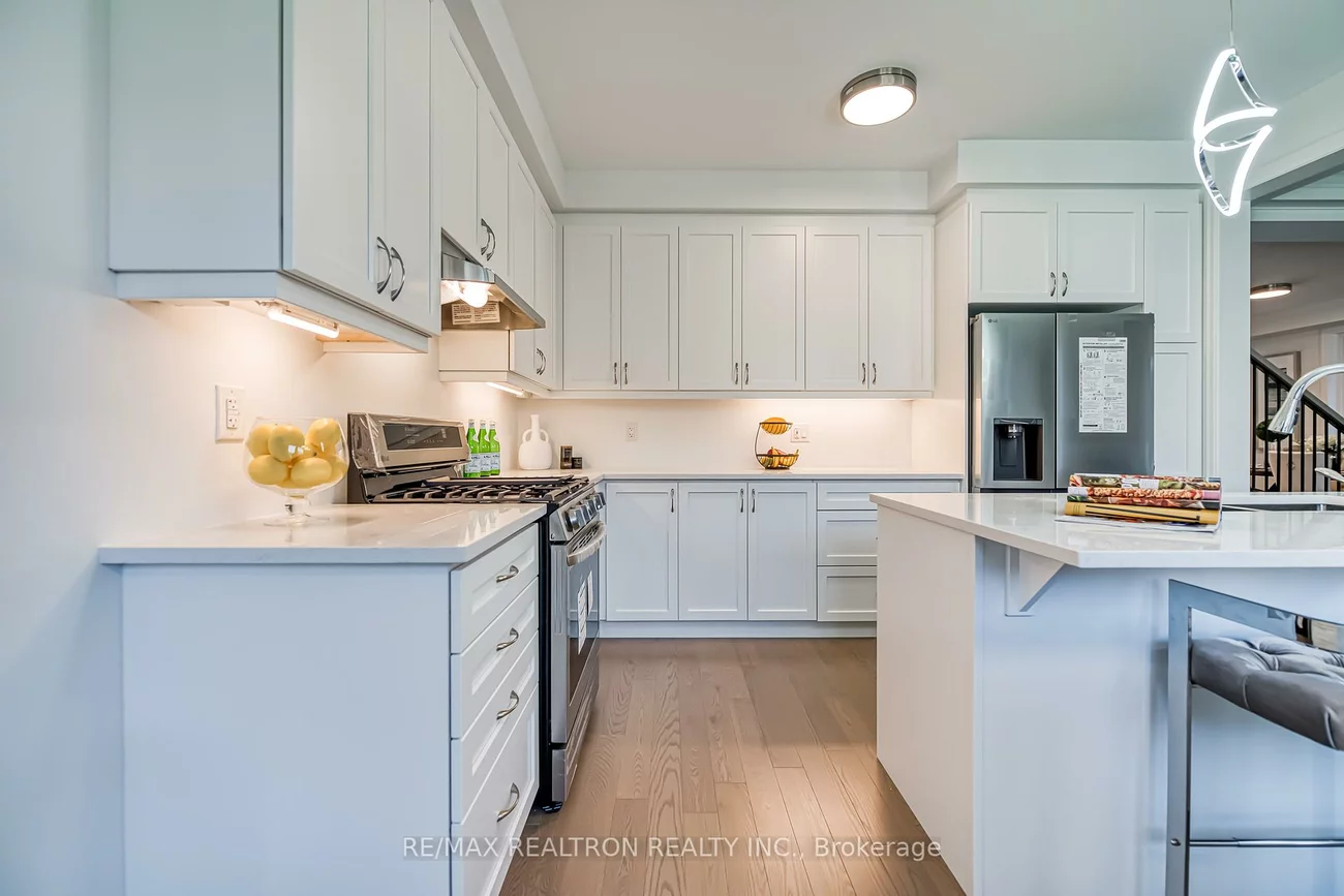 63, Greenridge, Victoria Square, Markham