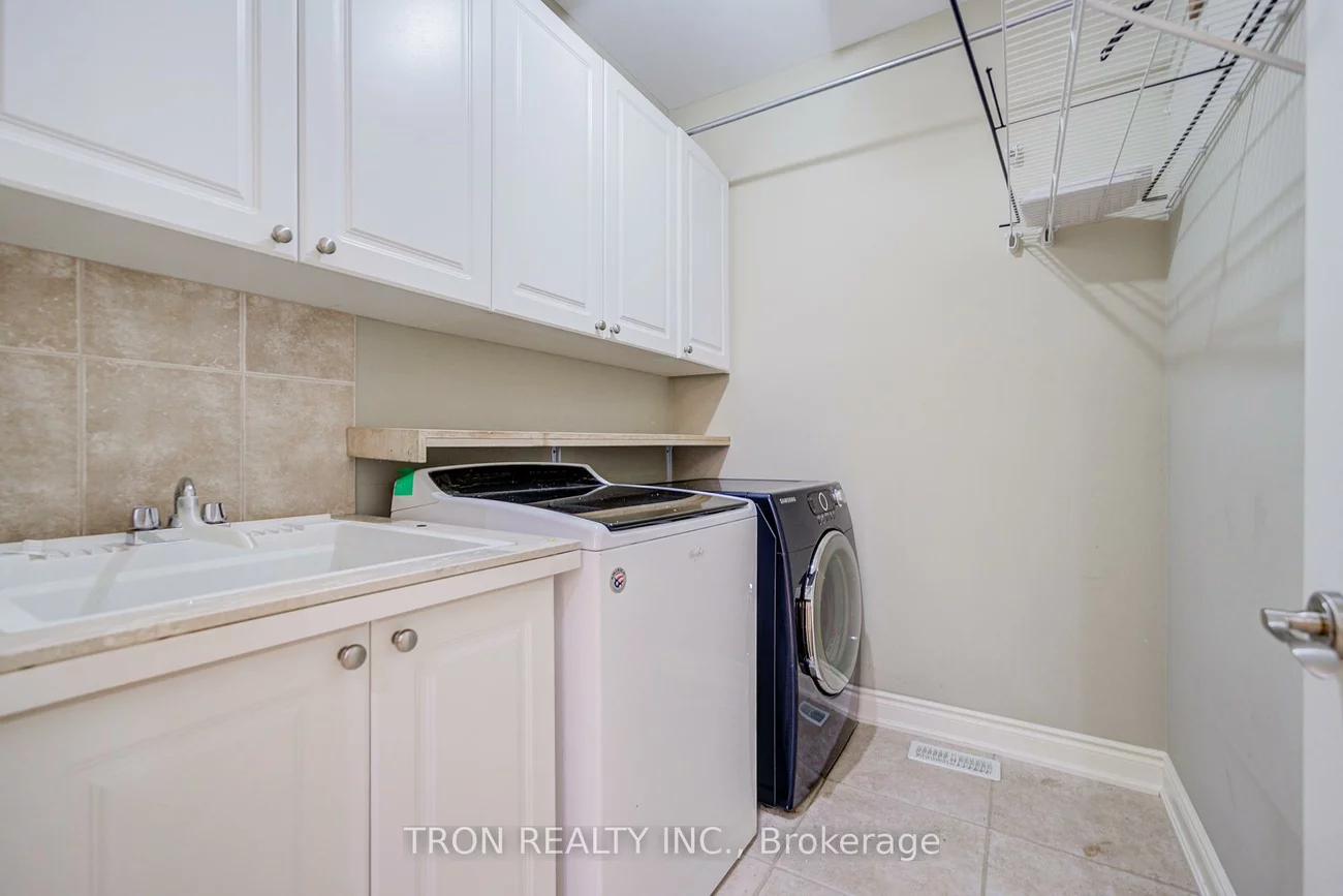 454, The Bridle, Berczy, Markham