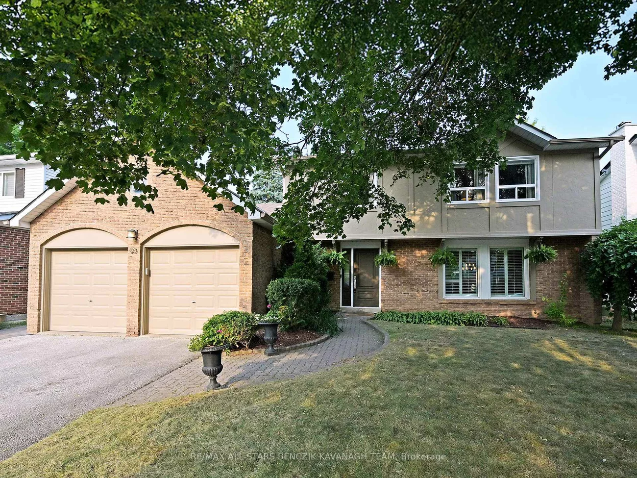 93, Sir Lancelot, Markham Village, Markham