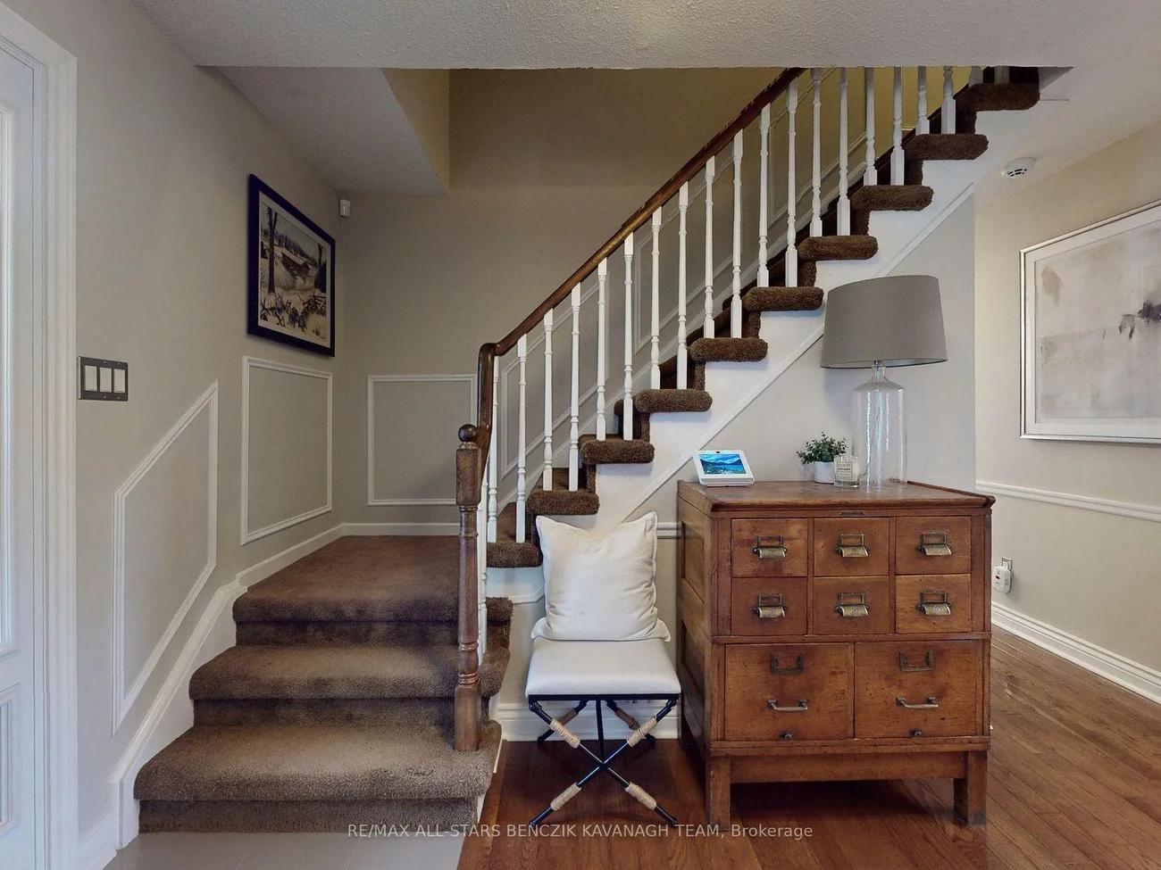 93, Sir Lancelot, Markham Village, Markham