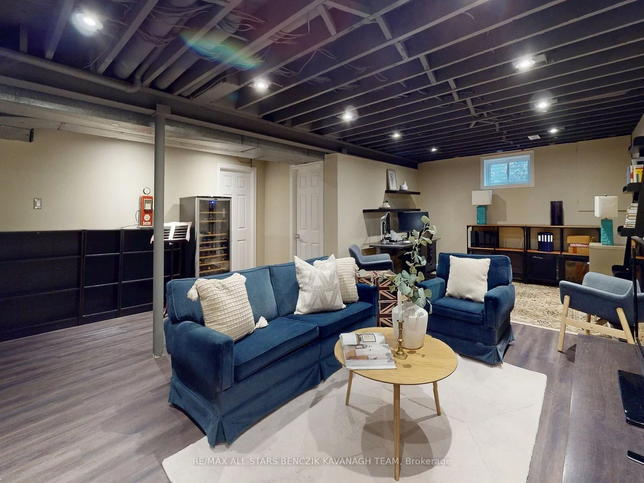 93, Sir Lancelot, Markham Village, Markham