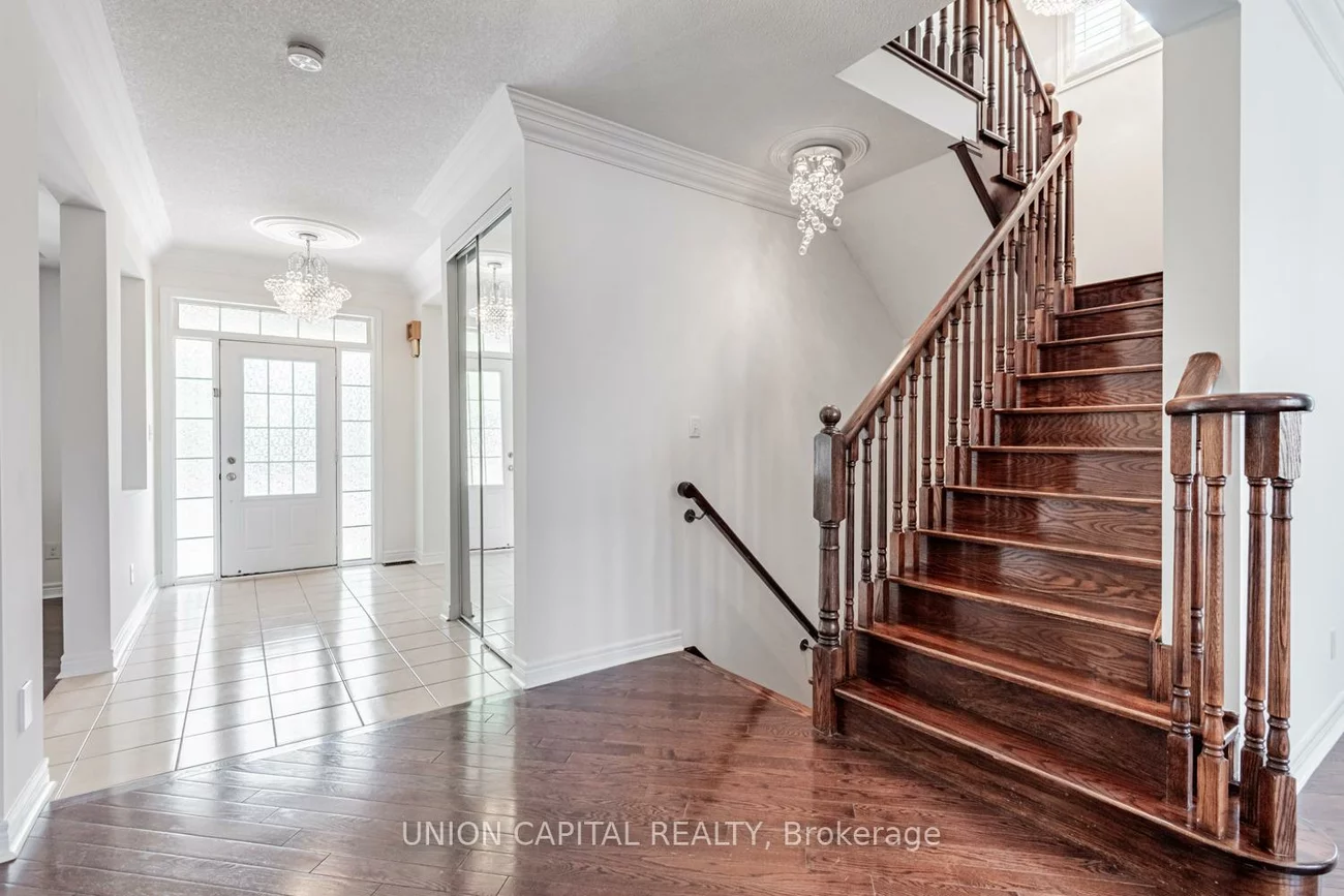 18, Honey Glen, Cornell, Markham