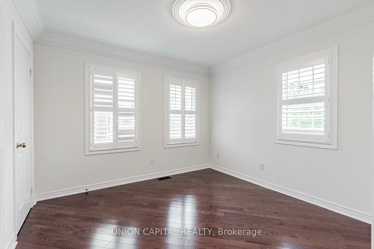 18, Honey Glen, Cornell, Markham