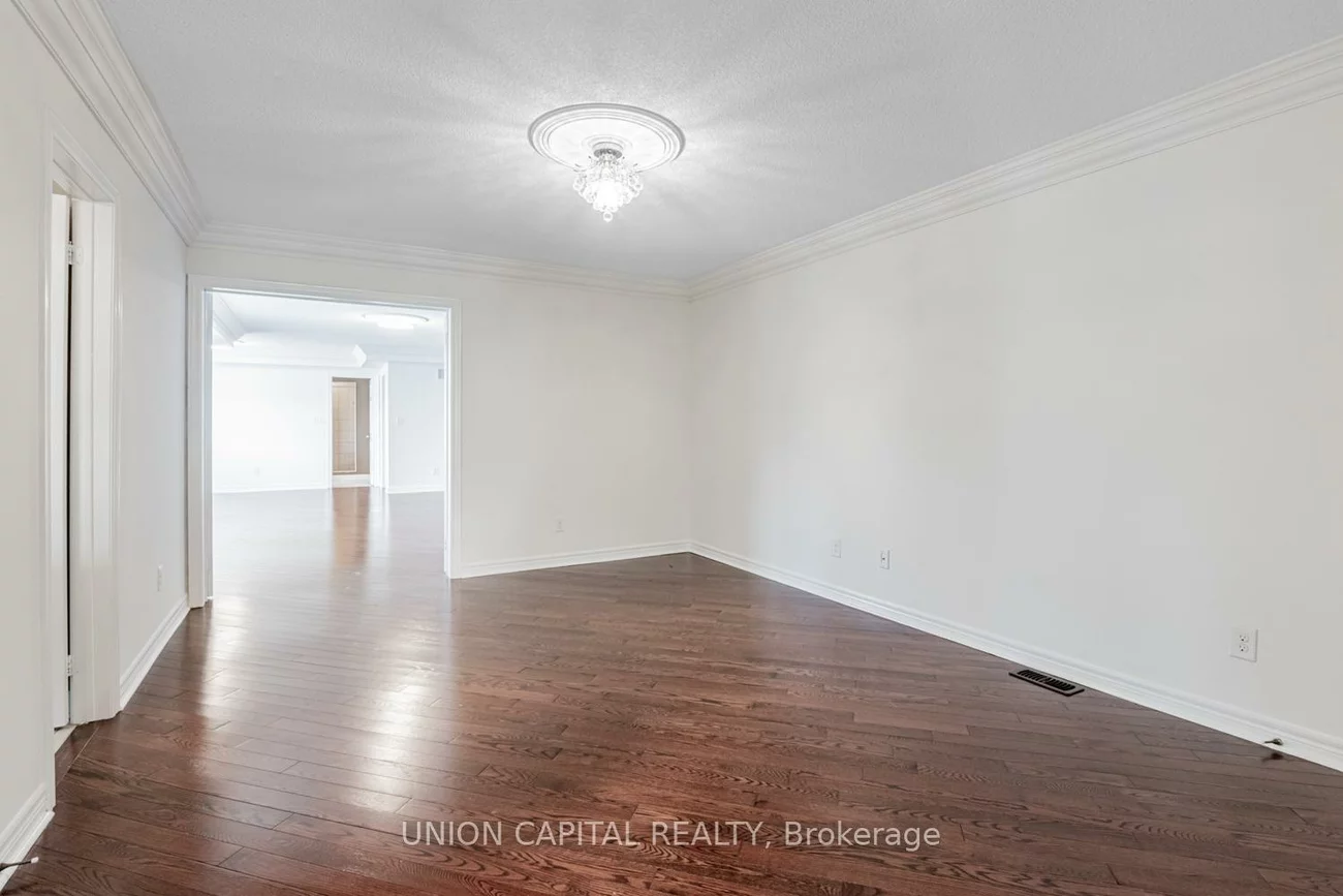 18, Honey Glen, Cornell, Markham