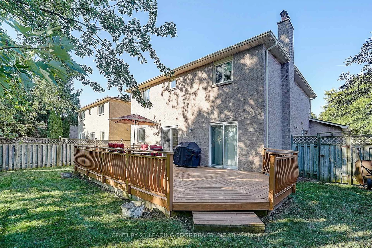 27, Sawyer, Markham Village, Markham