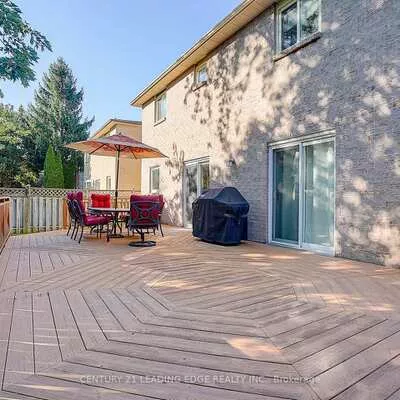 27, Sawyer, Markham Village, Markham