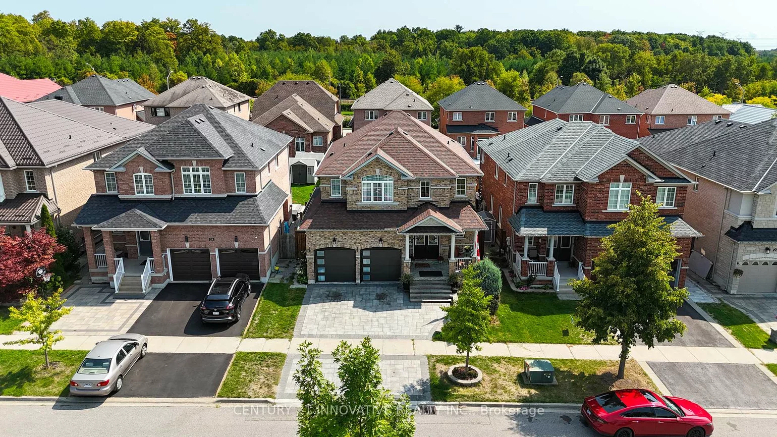 19, Nutmeg, Box Grove, Markham