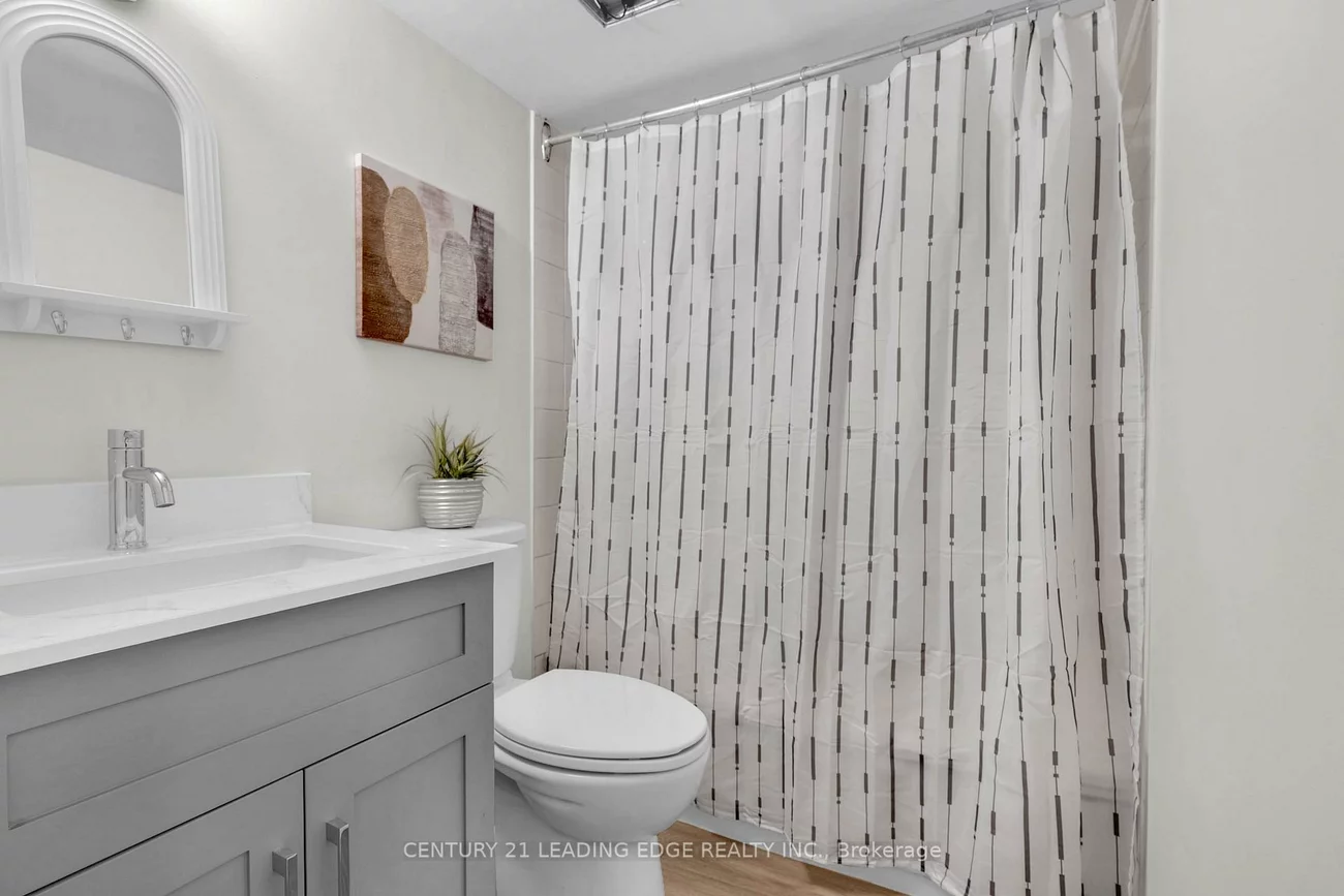 39, Lavron, Middlefield, Markham