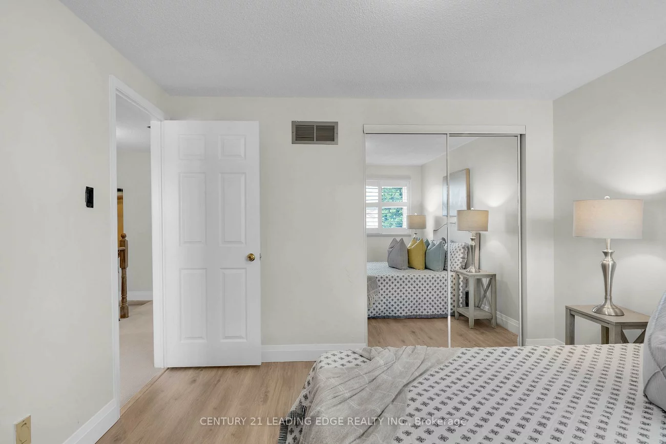 39, Lavron, Middlefield, Markham