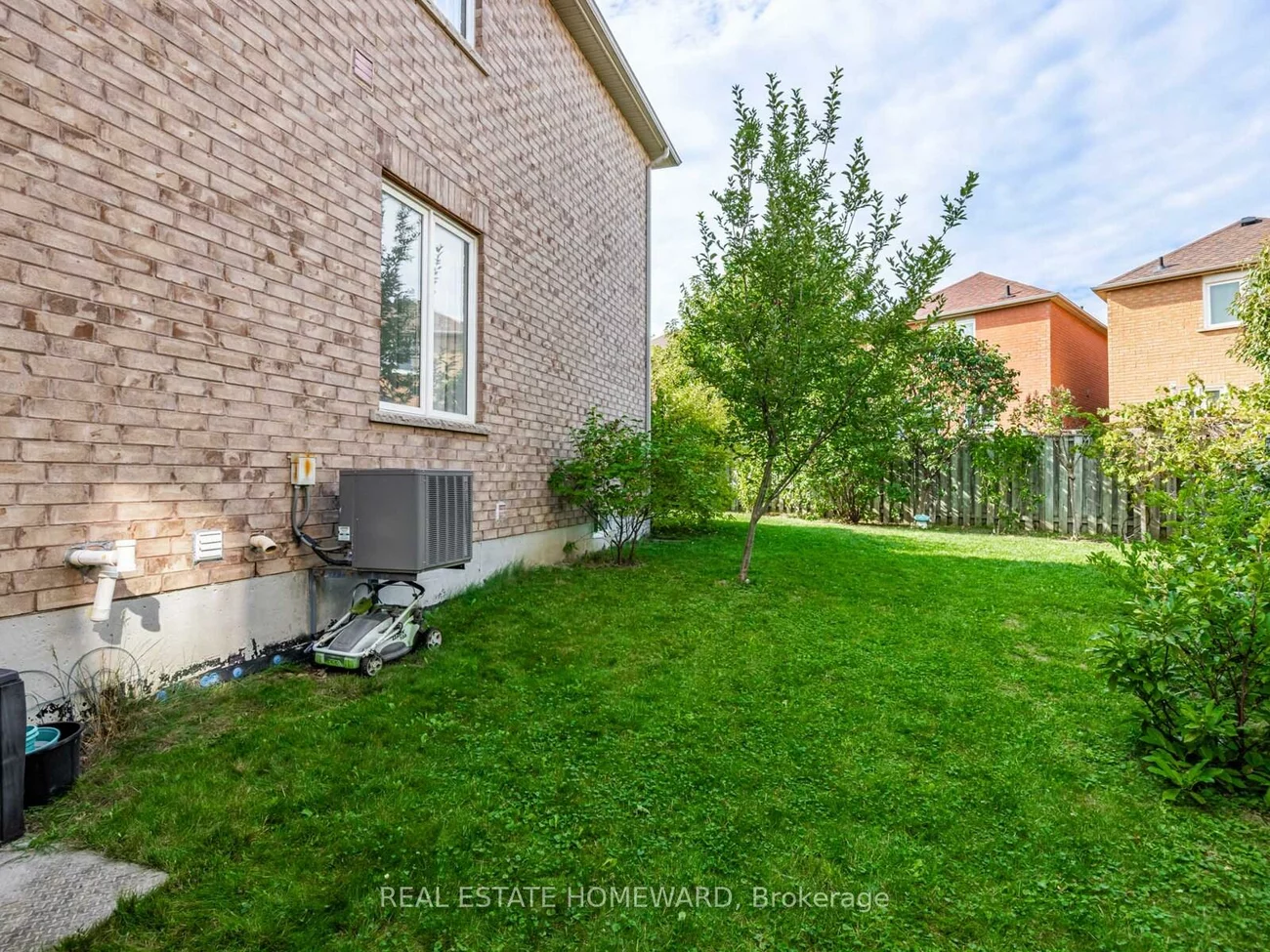 58, Coleluke, Middlefield, Markham