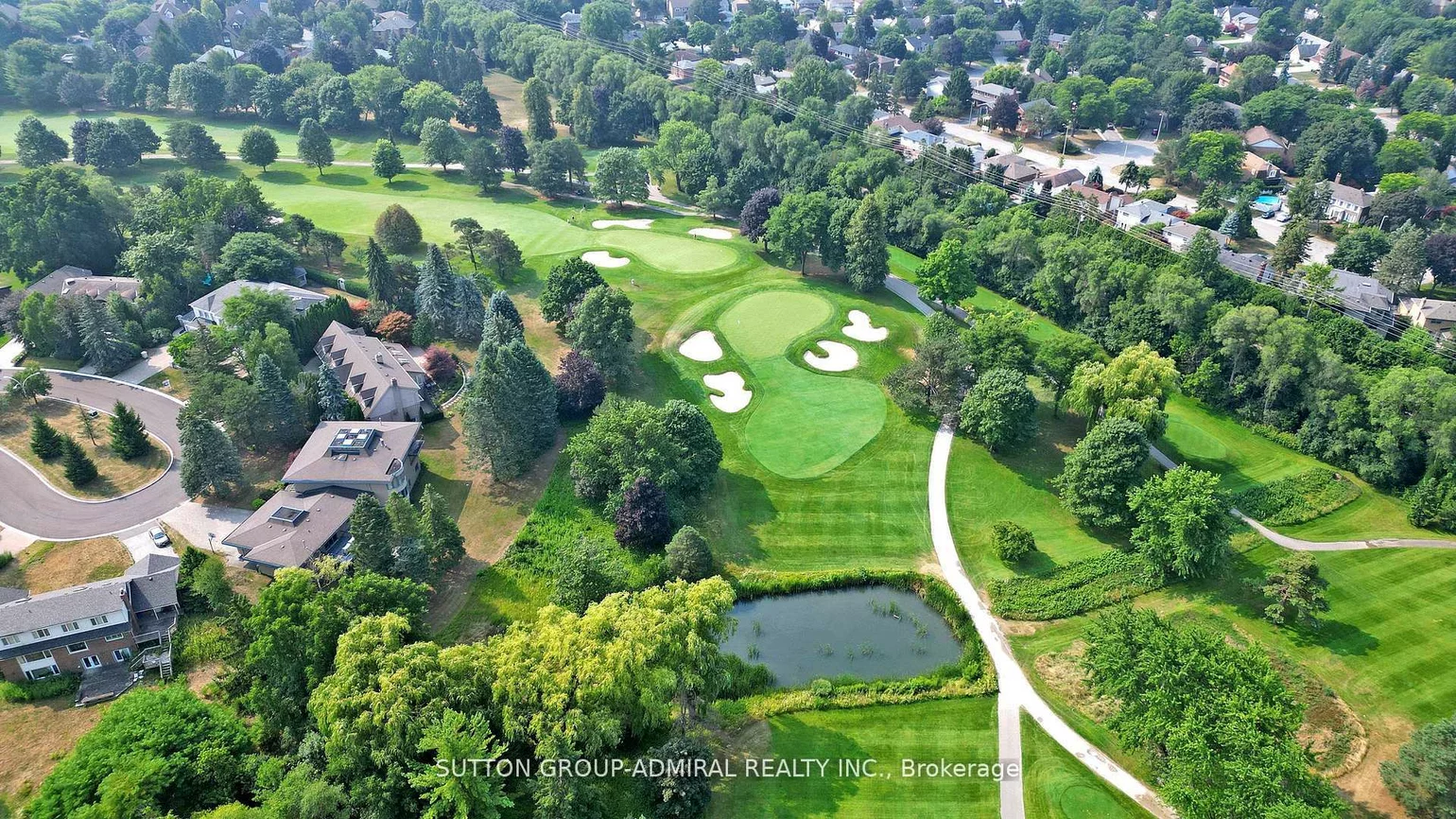98, Babcombe, Bayview Glen, Markham
