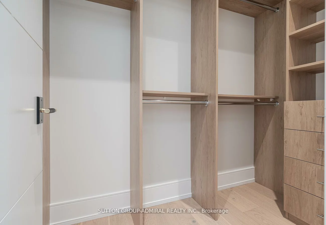 98, Babcombe, Bayview Glen, Markham