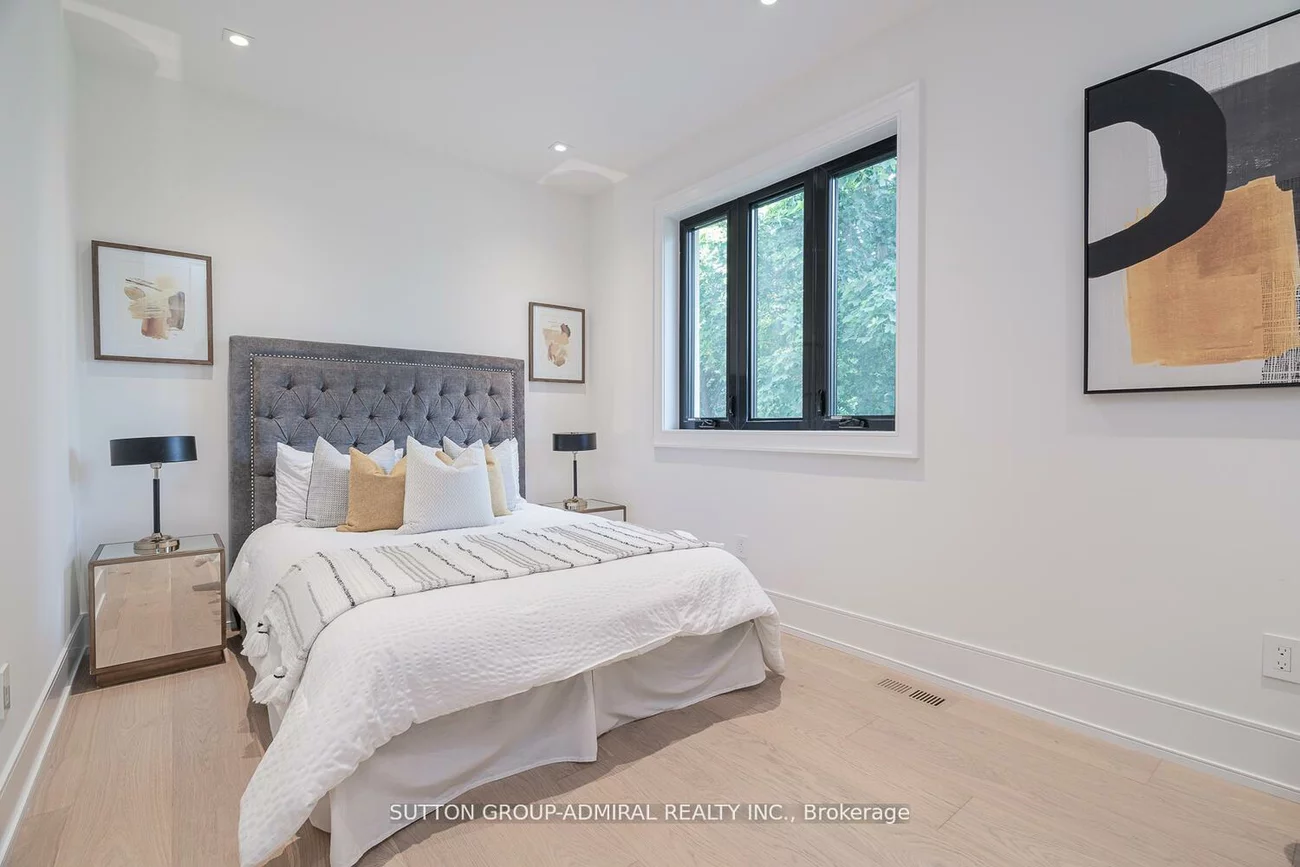 98, Babcombe, Bayview Glen, Markham