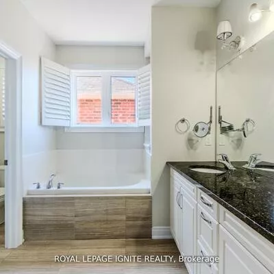 73, Kentwood, Box Grove, Markham