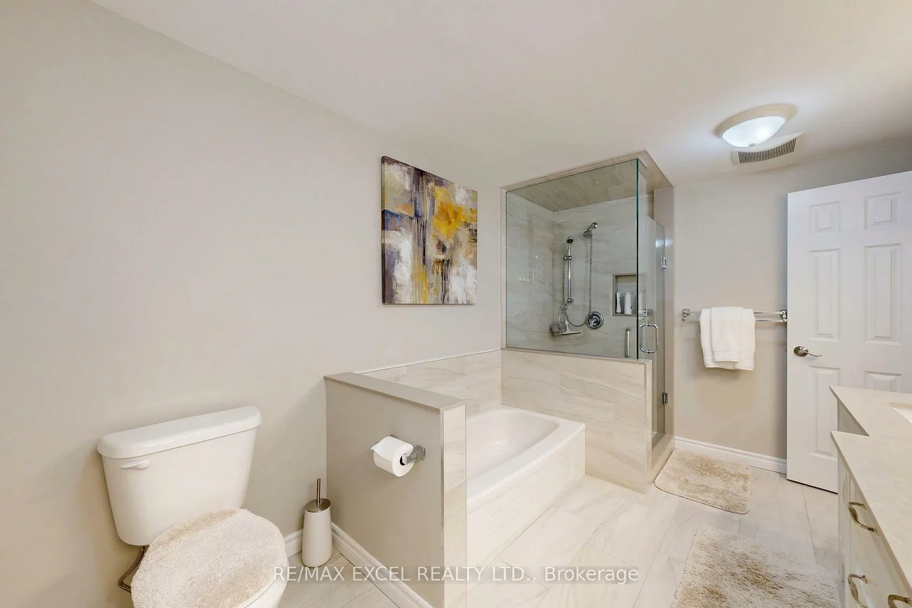24, Lehman, Markham Village, Markham