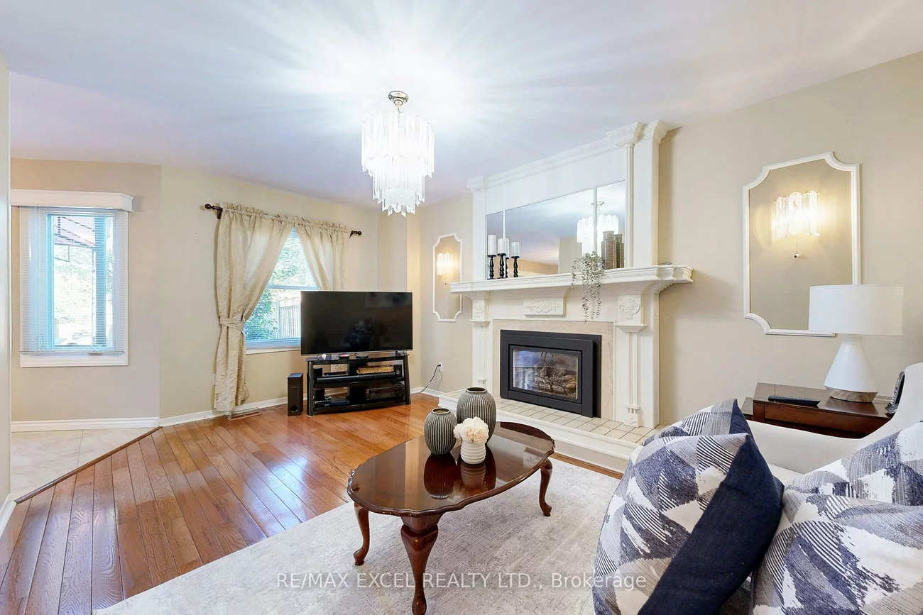 24, Lehman, Markham Village, Markham