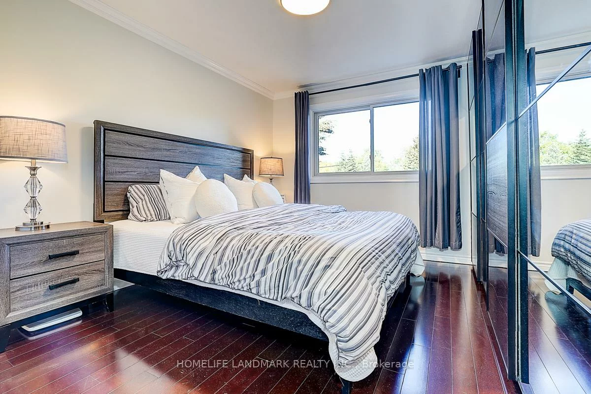 12, Paramount, Old Markham Village, Markham