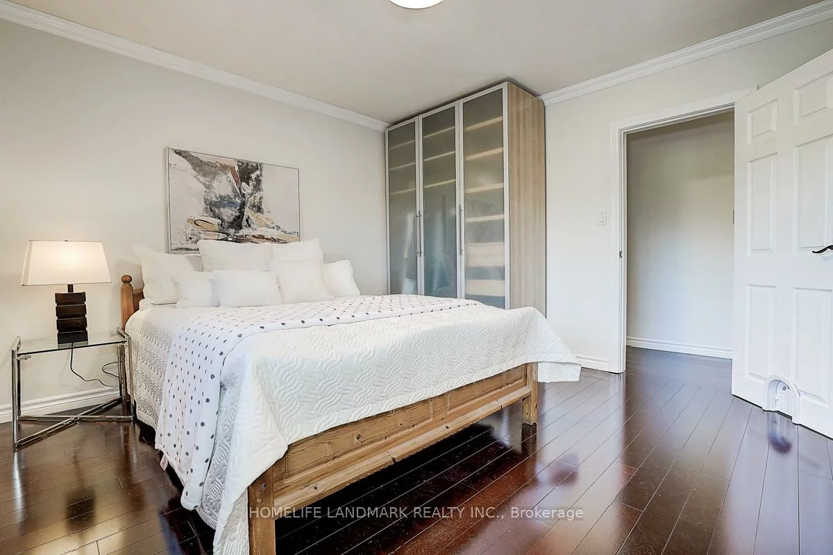 12, Paramount, Old Markham Village, Markham